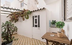 Caíque - Apartamento com 3 Quartos na Zona Típica de Olhão, Algarve, Portugal